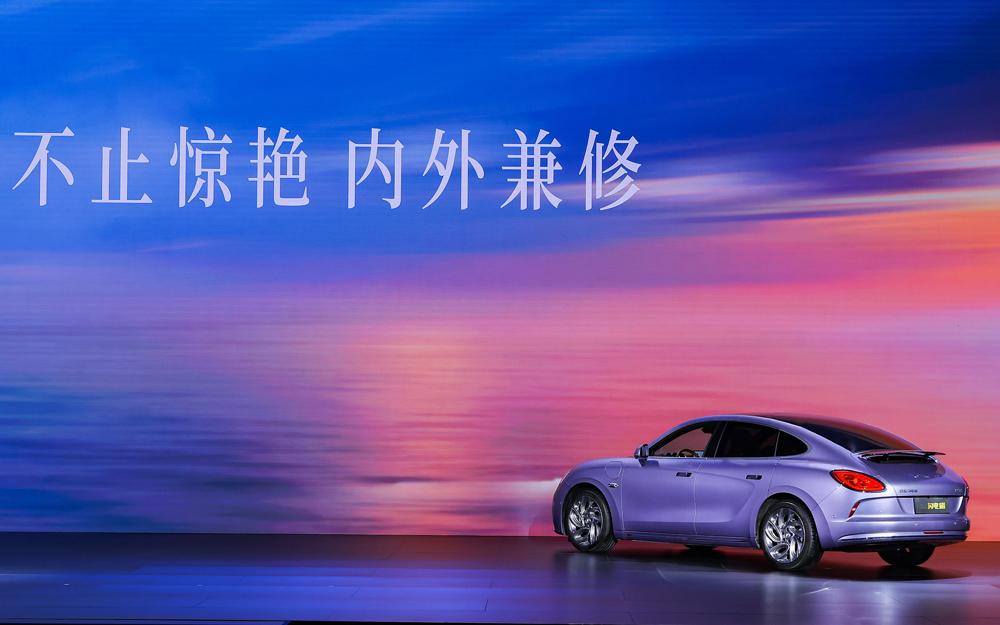 售价18.98-26.98万元,欧拉闪电猫惊艳上市