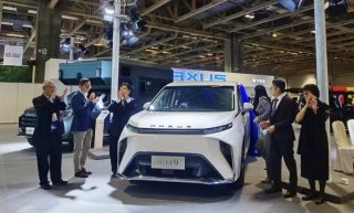 澳门首款纯电MPV来了！上汽大通MAXUS MIFA 9登陆澳门车展