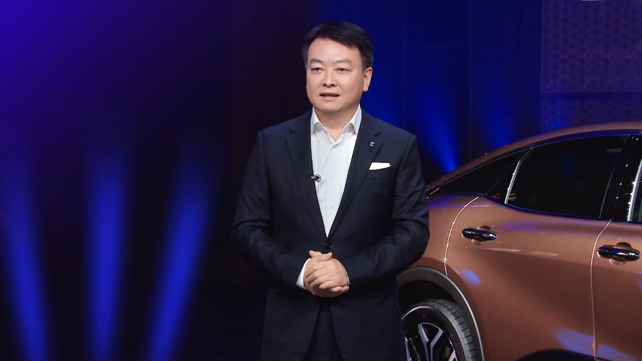 焕新再出发,一汽丰田2022全新皇冠品牌发布