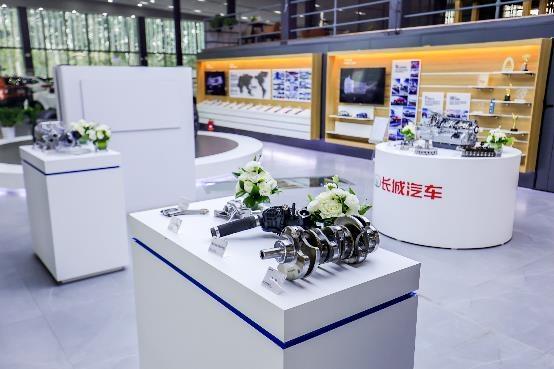 榜单唯一大排量高阶动力 长城汽车3.0T V6发动机入选"中国心”2022年度十佳发动机