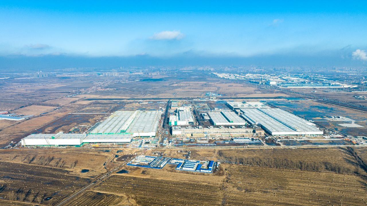 践行“中国速度,德国质量”奥迪一汽新能源汽车有限公司实现暖封闭