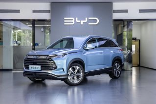 比亚迪海洋网全新大五座超混SUV护卫舰07实车已到店，预计将于12月内上市