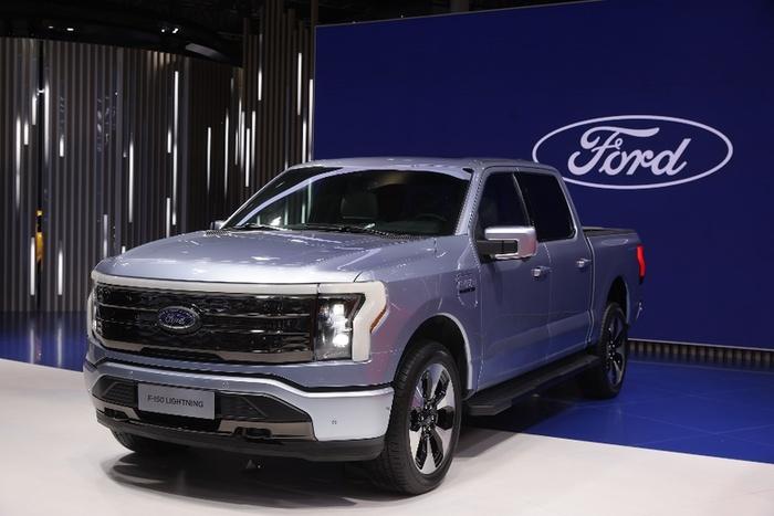 福特|纯电皮卡F-150 Lightning,传奇硬派SUV Ford Bronco领衔!