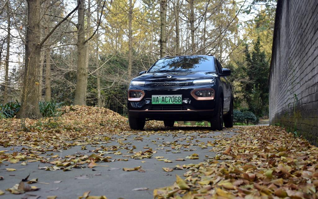 据说它是6万级唯一纯电小型SUV？试驾东风EV纳米BOX