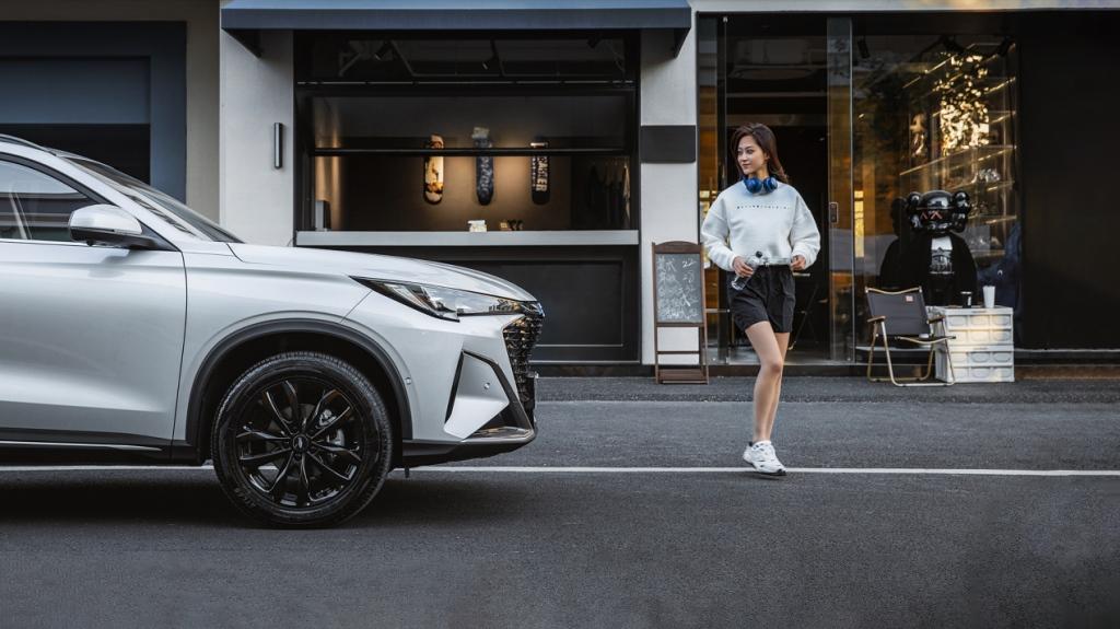 欧尚X5 PLUS携欧尚X5经典款正式上市,售价区间8.89万-11.49万