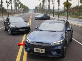 三款30万级电动SUV驾控对决，单电机同样快乐
