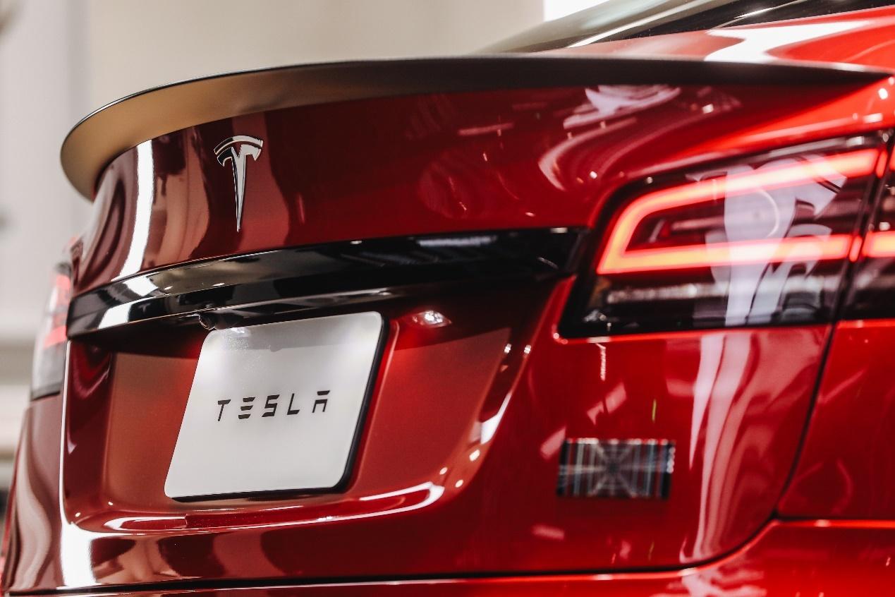 2.1秒破百!特斯拉Model S Plaid成都站启程,西南首秀!