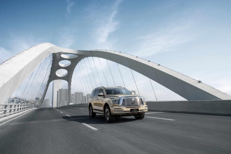 坦克500荣膺2023中国年度SUV,豪华越野超强实力