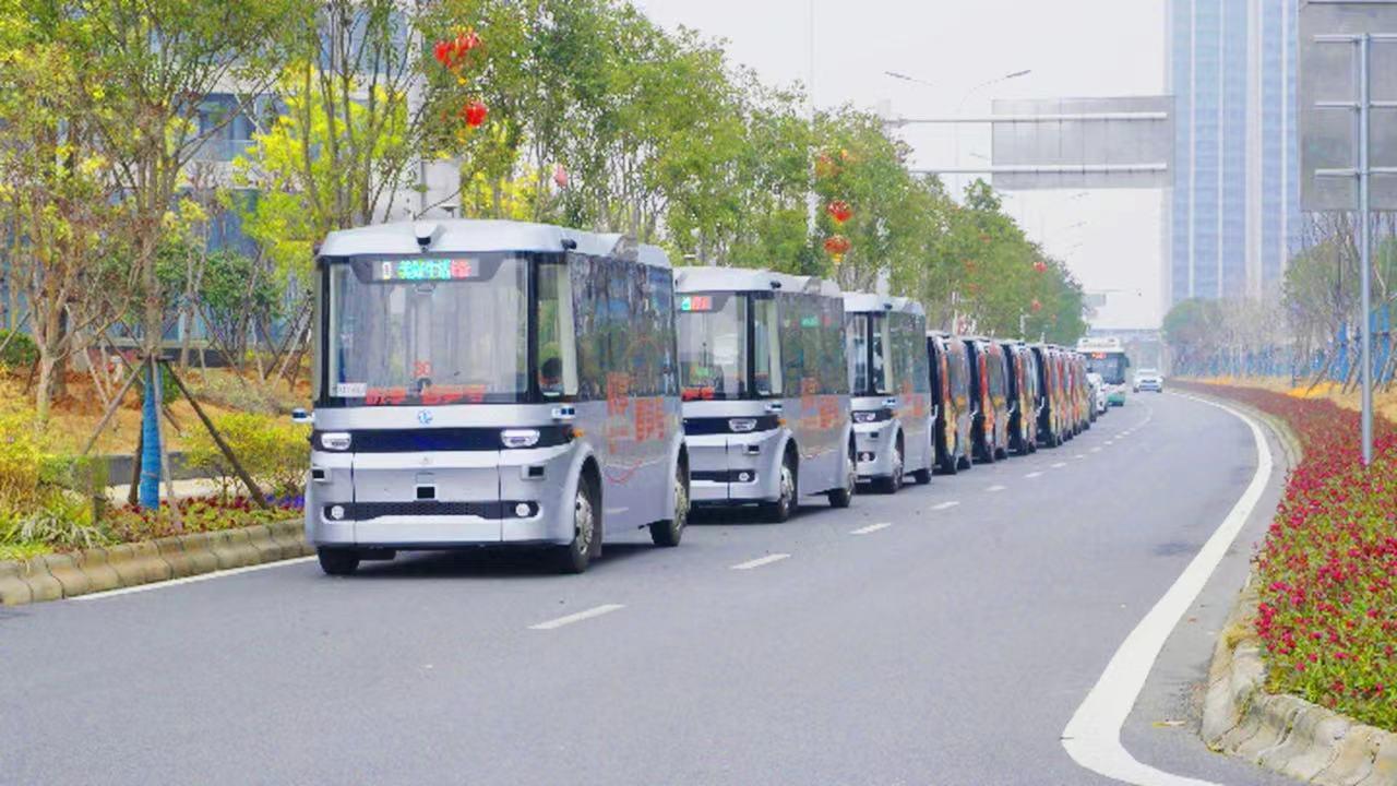 加速转型推动智能网联汽车产业链升级 东风公司再组团
