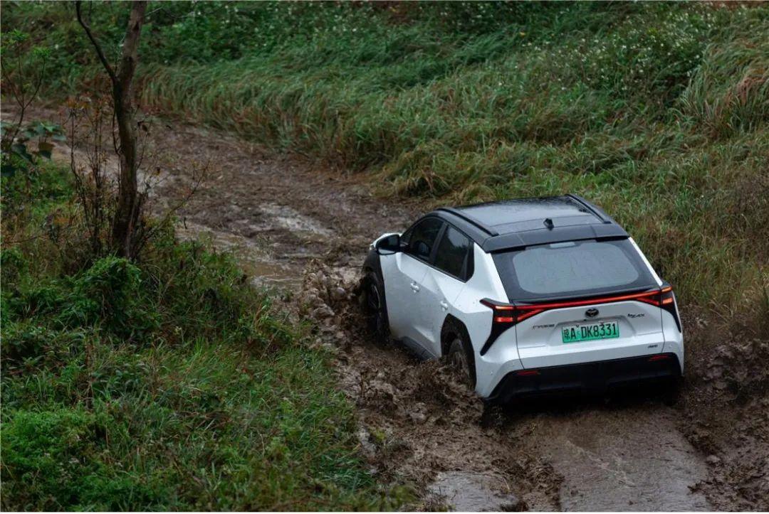 丰田bZ纯电:造符合时代价值的电动车!