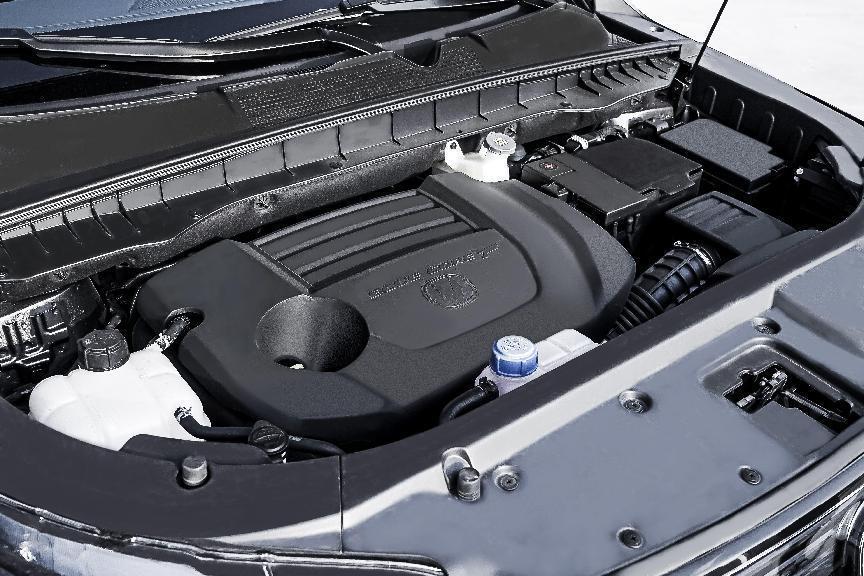 长安汽车“大家庭智能7座SUV” CS95PLUS正式上市 售价17.59万元起