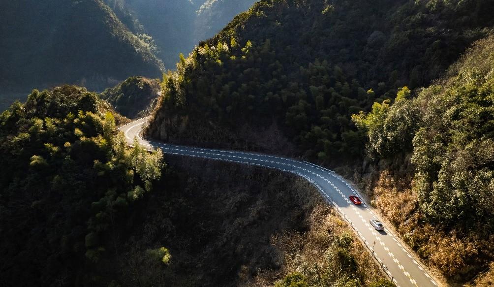 春季自驾游玩什么？跟着凌渡L跑山吧