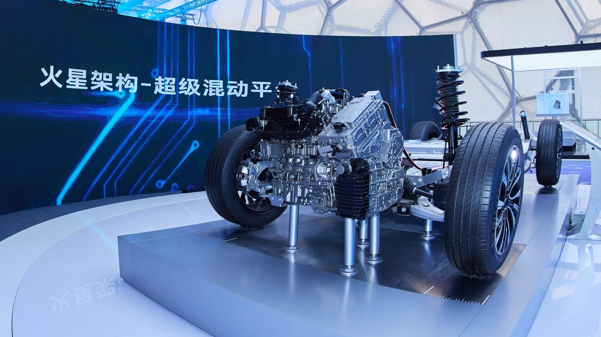 王炸登场!奇瑞汽车火星架构-超级混动平台携新一代全球旗舰SUV瑞虎9全球亮相