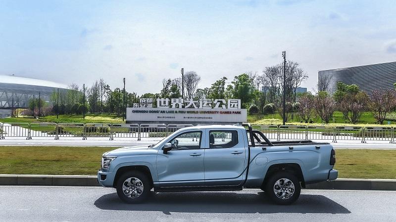 创业新装备,10万元级自动挡皮卡金刚炮四川正式上市