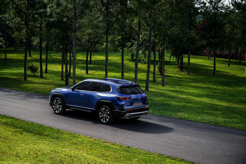 一起野行 长安马自达MAZDA CX-50行也纵擎彩云之滇
