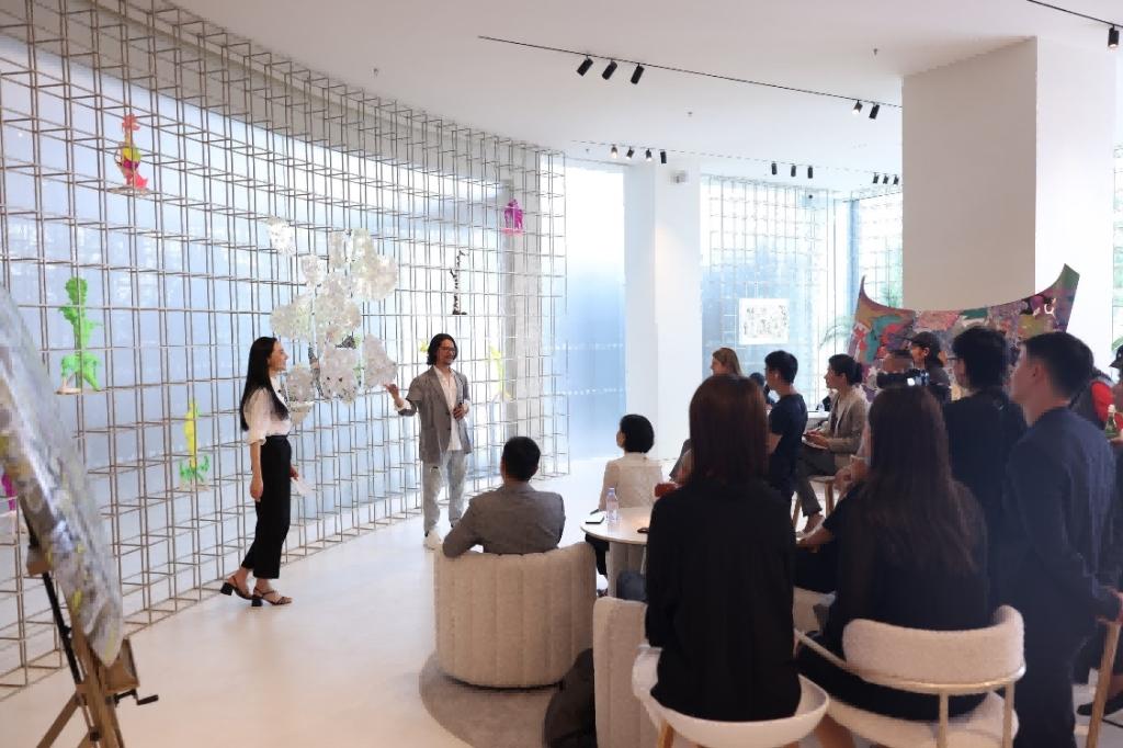 亚洲首家独立的上海揽胜高级定制中心正式开业,新现代豪华主义再启新程