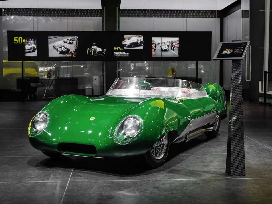 路特斯荣耀登陆2023华中国际车展