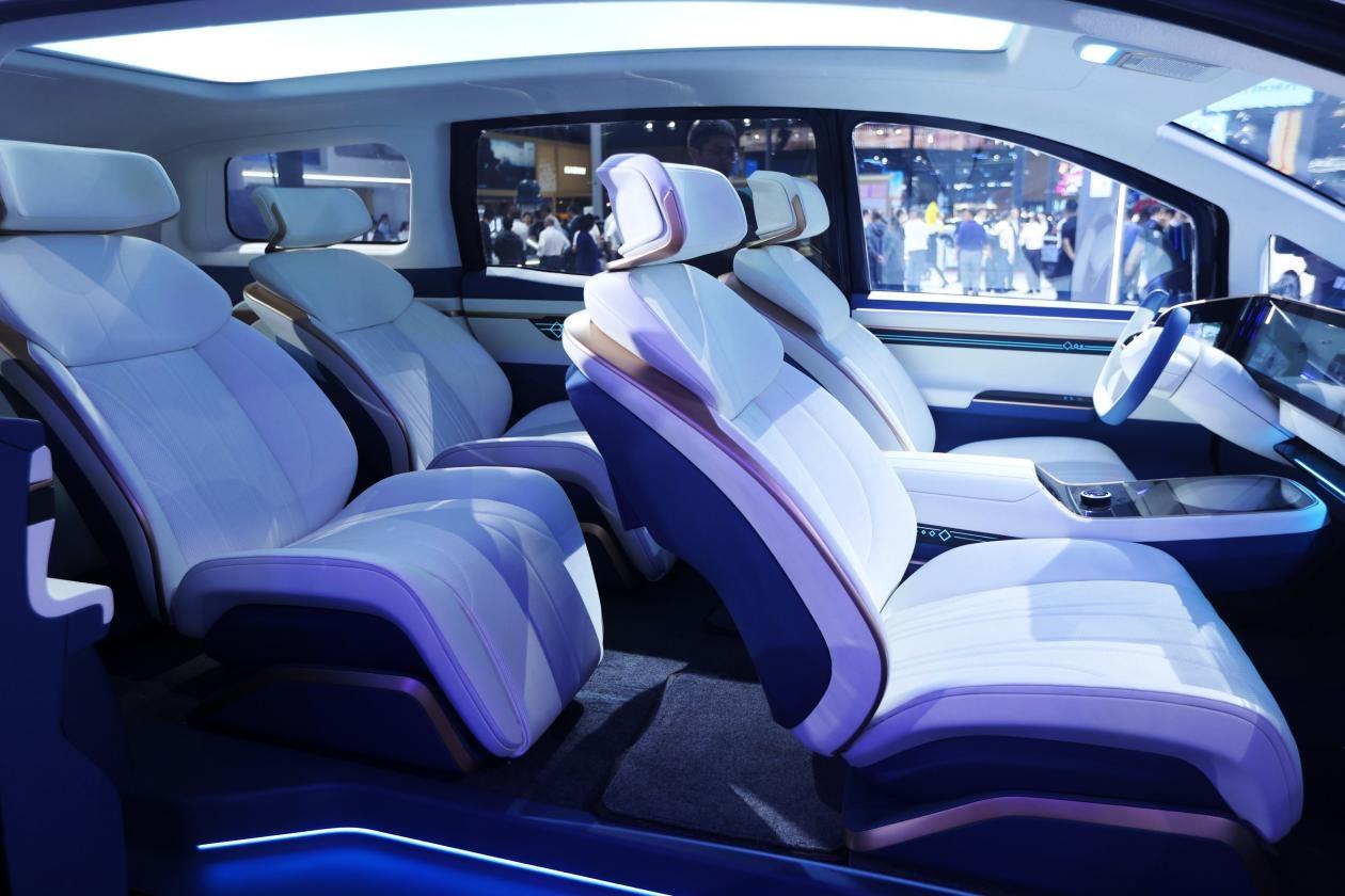 亲自参与打造最理想的MPV?江淮瑞风RF8旗舰车型由你来定义