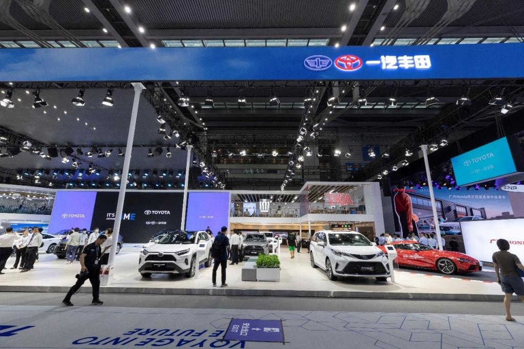 皇冠 SportCross上市在即,粤港澳大湾区车展精彩抢先看