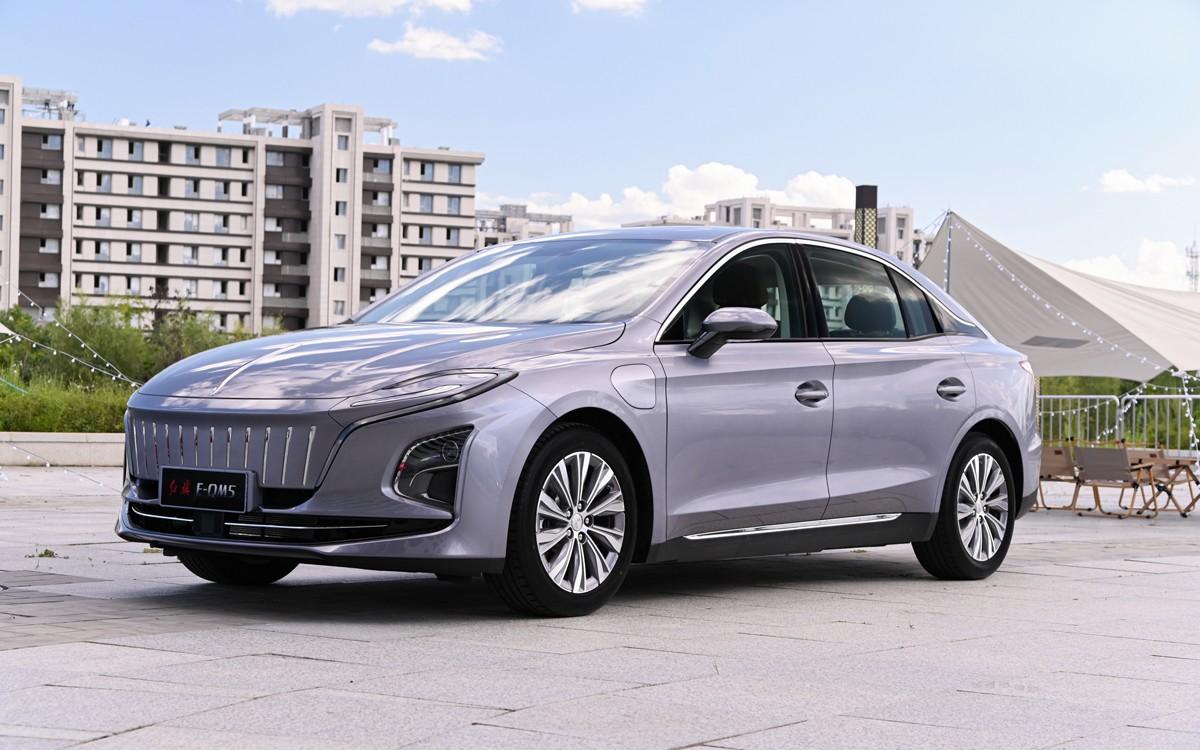 上新了！红旗E-QM5 560KM PLUS 2023款上市，5千抵5万的诱惑