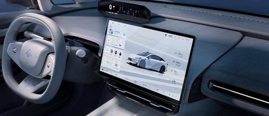 后驱零百4.9秒、续航710km、可换电可超充，昊铂GT真的很nice