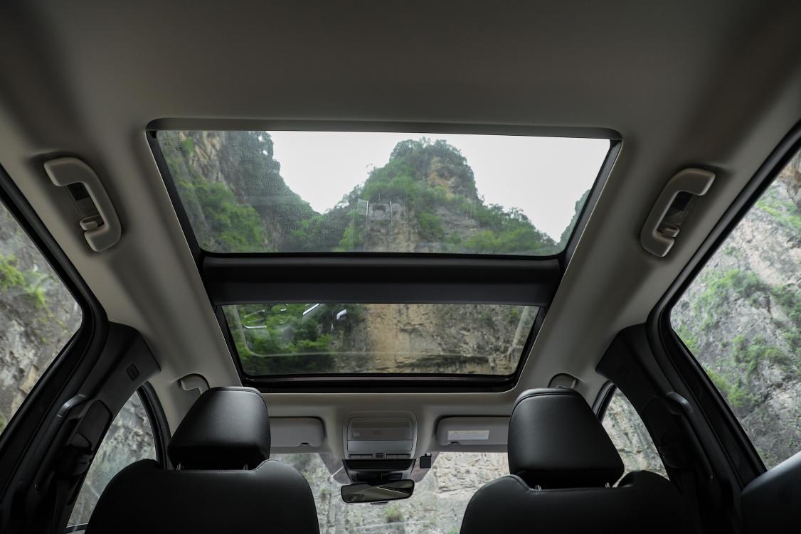 凌驾墨色绝壁 MAZDA CX-50行也“山系生活漫游之旅”行访太行山