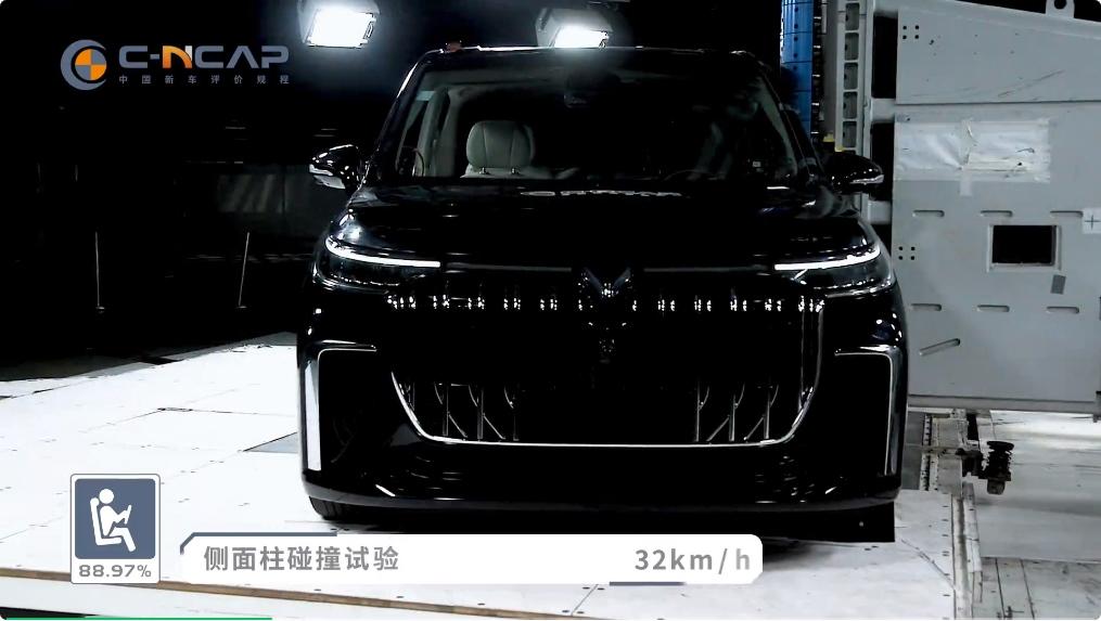 梦想家荣膺首款C-NCAP五星认证新能源MPV
