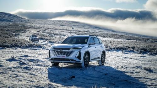 2023年车市“期中考” 长安CS75PLUS成为上半年中国SUV销量王