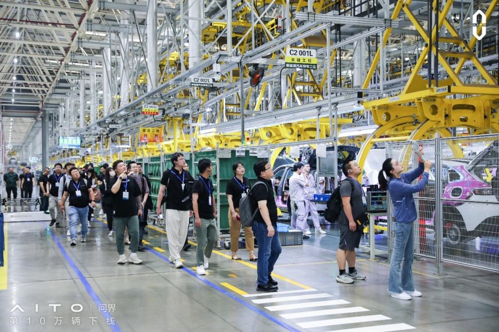 问界M7产品实力再获认可,全新问界M7值得期待
