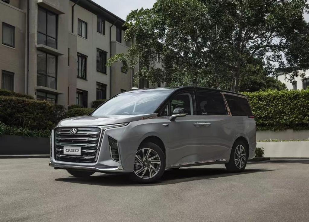 上汽大通MAXUS“大家庭豪华电动MPV”大家7于成都车展全球首秀