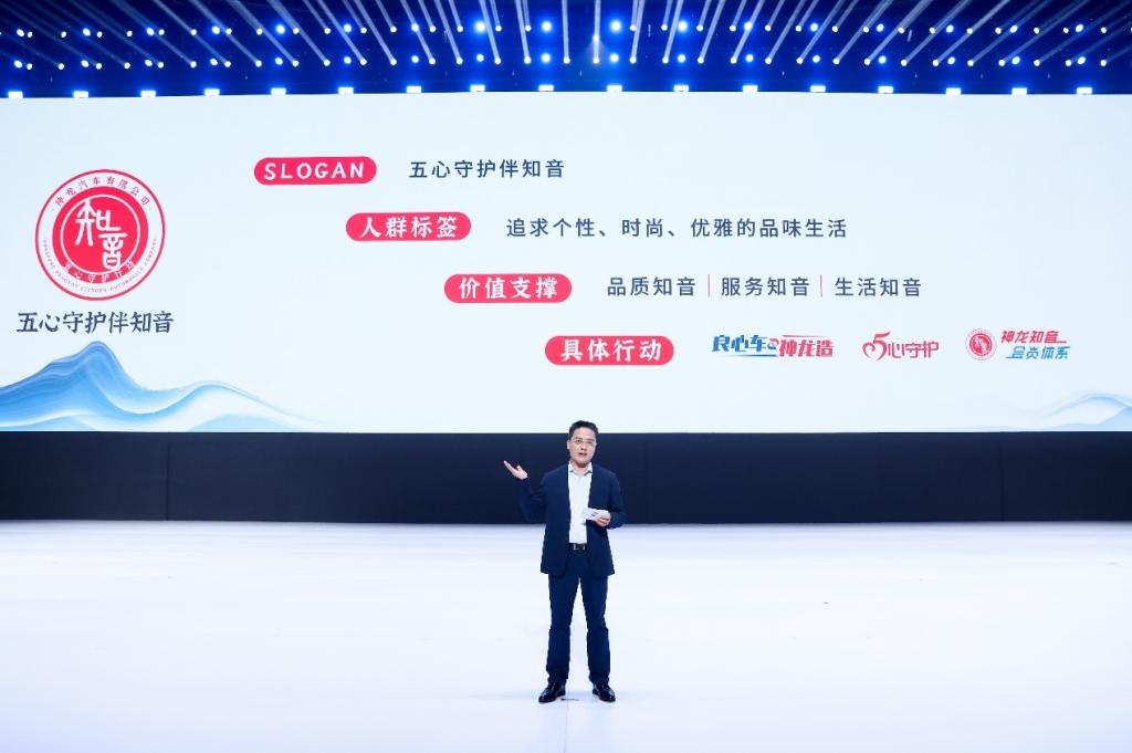知音相伴,购车有礼,凡尔赛一元起拍车正式交付客户