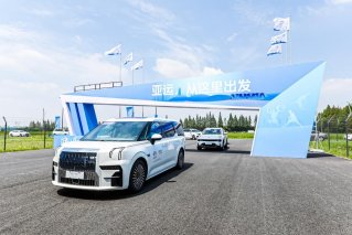 中国制造新名片，极氪亚运会服务车队正式交付