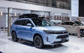 25万能买到什么最安全的车？当然是问界新M7！