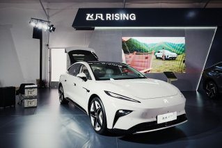 直击2023世界设计之都大会，飞凡F7荣获“上海设计100+”大奖