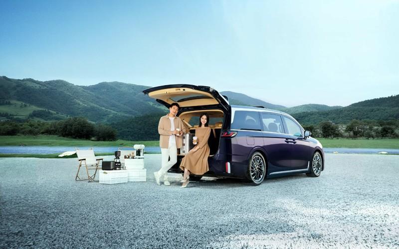 高端新能源MPV 2024款新岚图梦想家焕新上市