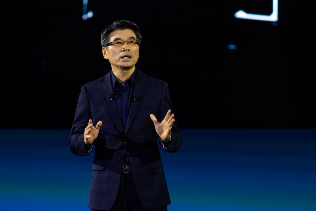 起亚在“Kia EV Day”上发布EV5及两款概念车型,加速电动汽车普及