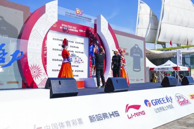 环广西世巡赛盛况火爆，“非长强大”新哈弗H5一路护航