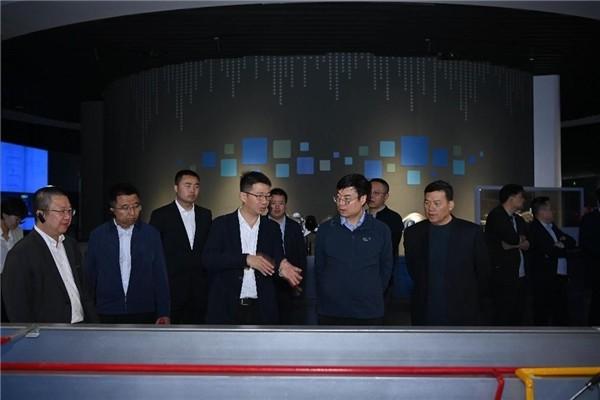 2023中国内燃机学会年会胜利召开,东风龙擎5G+智能制造应用获专家高度赞誉