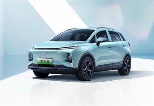 豪华怀挡+10.25英寸大屏 吉利几何E萤火虫重塑A0级市场“游戏规则”