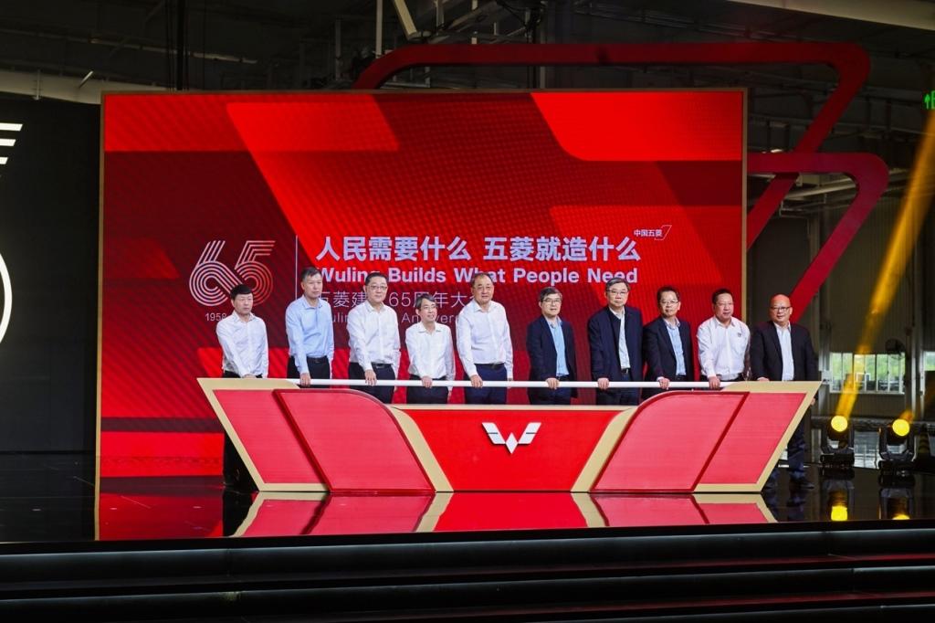 六十五载初心不改!人民需要什么,五菱就造什么!