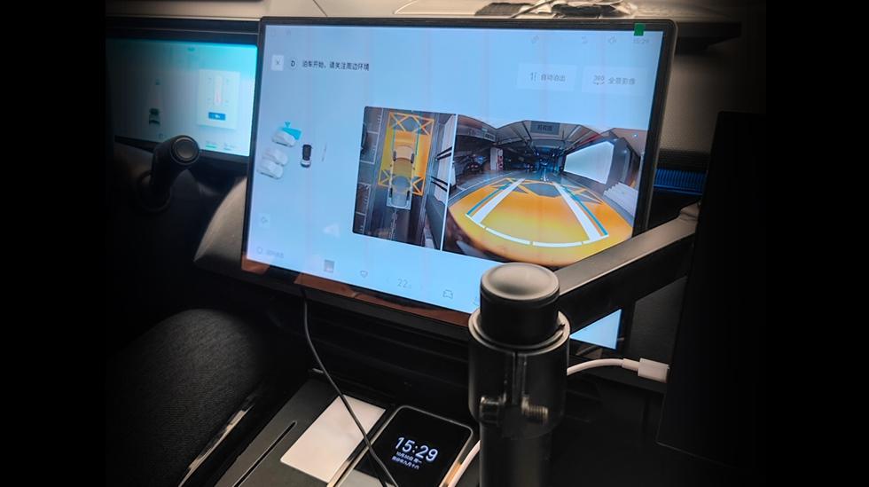 亿咖通·天穹Pro 行泊一体智能驾驶计算平台正式量产