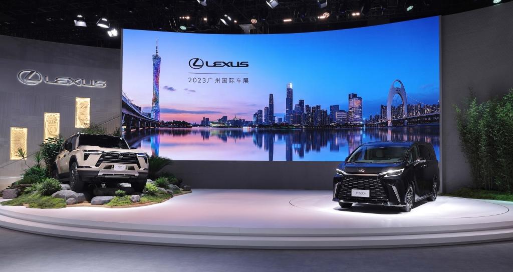 LEXUS雷克萨斯全新一代GX亮相广州车展 全新一代LM四座版/六座版上市