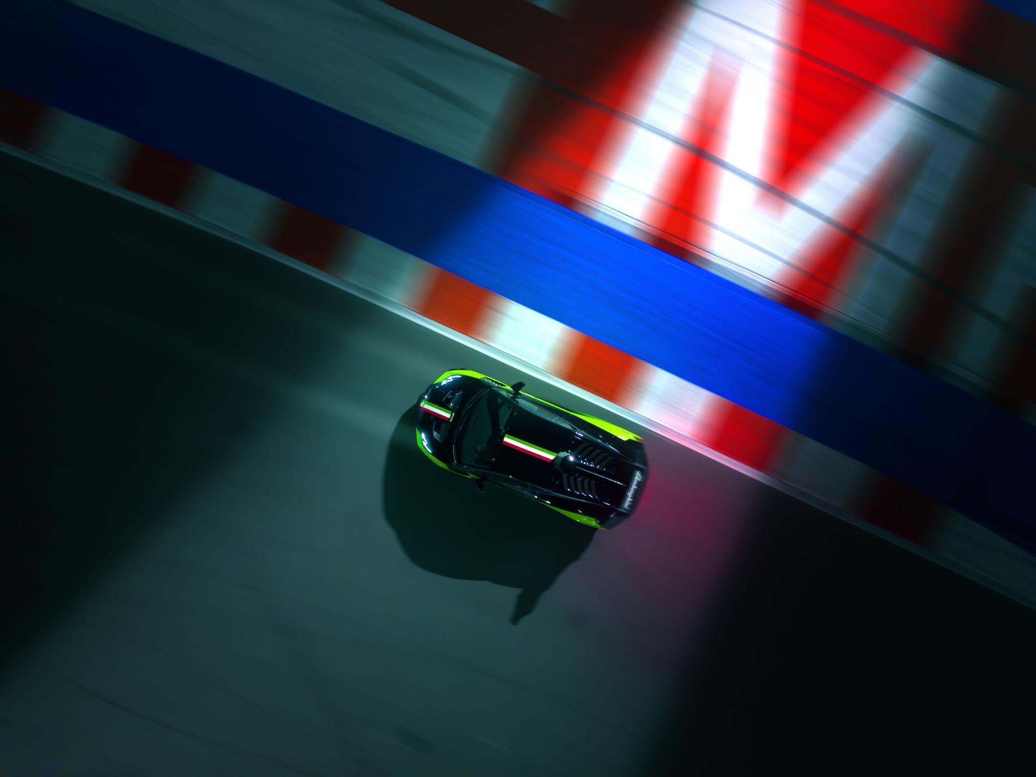 兰博基尼于瓦莱伦加(Vallelunga)赛道揭幕Huracán STO SC 10° Anniversario纪念版