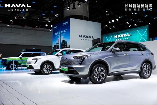 哈弗枭龙MAX、哈弗猛龙入选多个年度车型 哈弗新能源转型获开门红