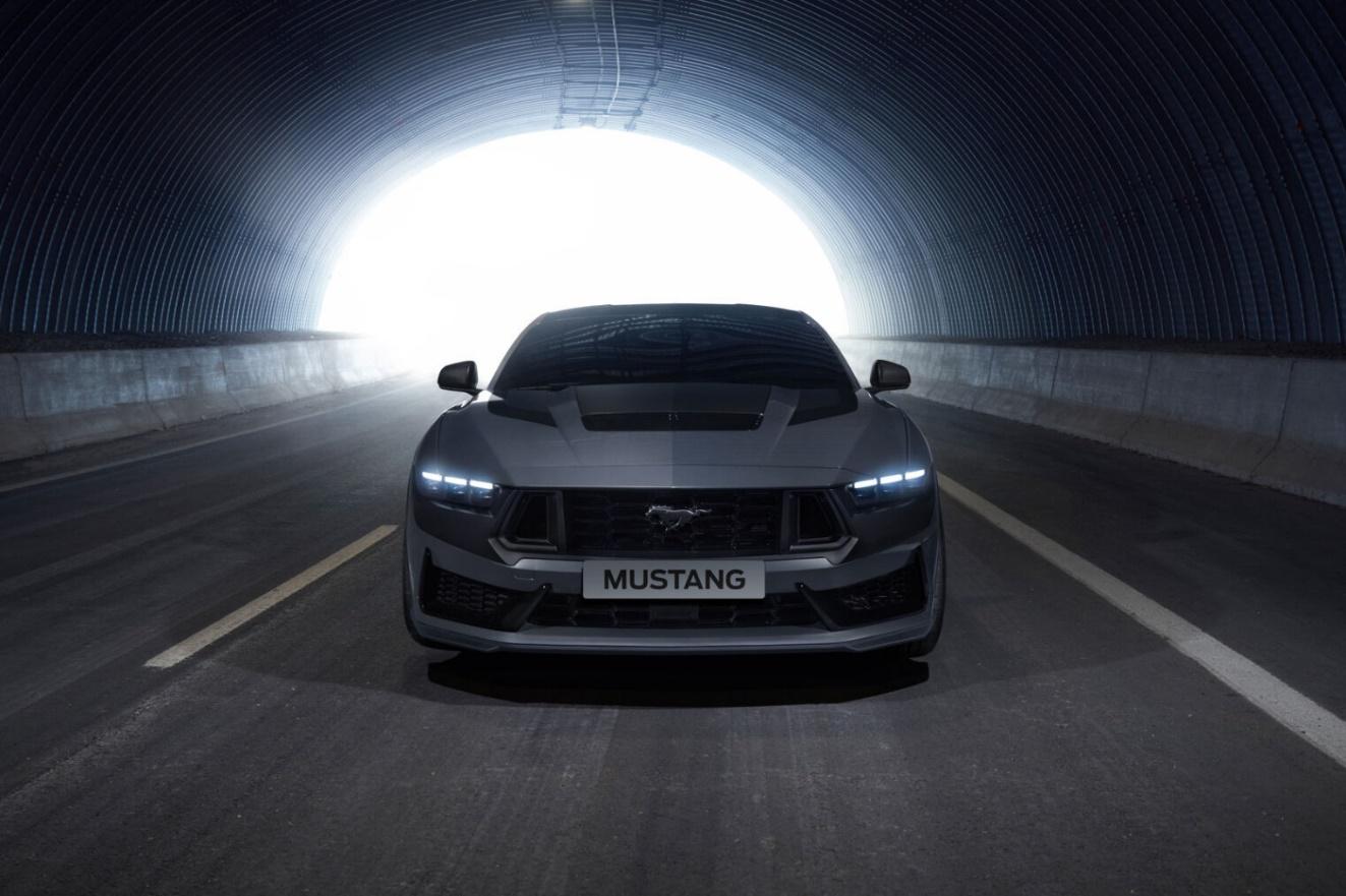 全新福特Mustang Dark Horse® 5.0L V8 高性能跑车城市品鉴之旅拉开序幕