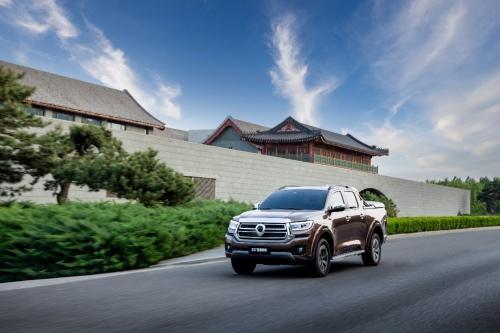 2.0T+8AT、铠甲级防护 2023款乘用炮成宜家宜商宜乐用车首选