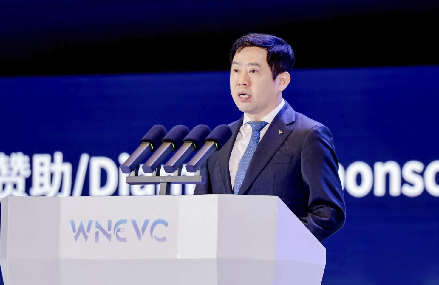 如何加速重构汽车产业新生态?听哪吒汽车董事长怎么说