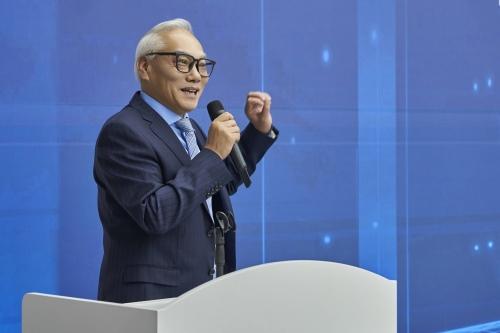 再获欧盟“通行证” 哪吒汽车通过UN R156认证