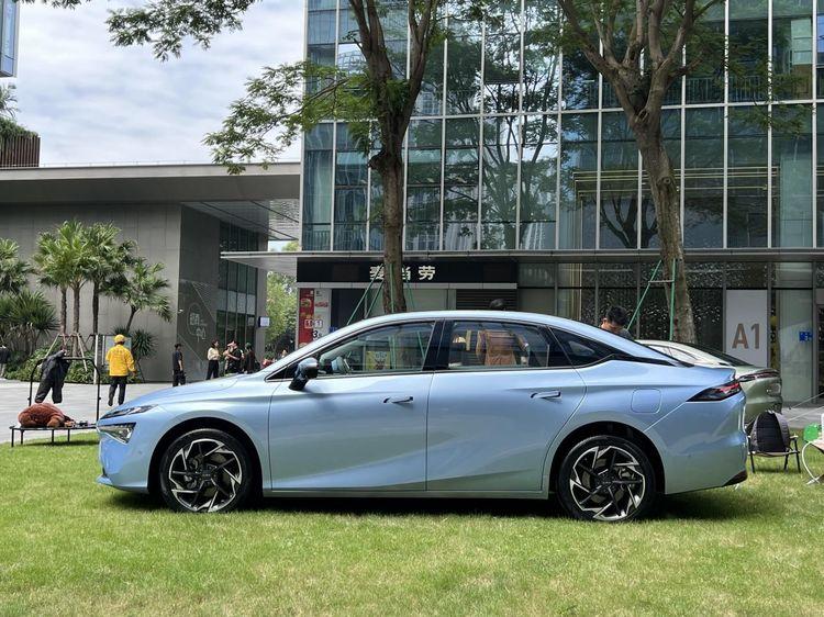 15万级610公里续航的纯电车 也就TA了!