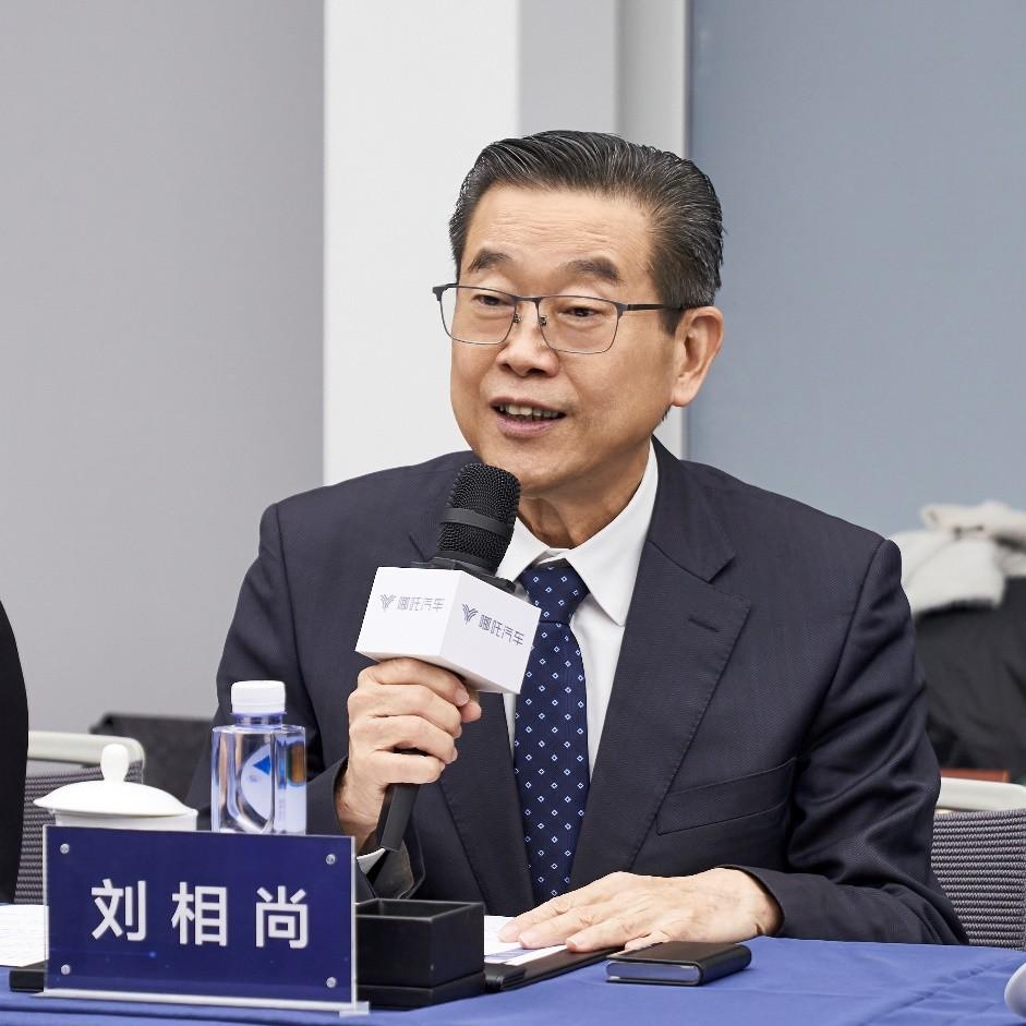 造1个滑板底盘仅用1分钟?哪吒汽车闷声做大事